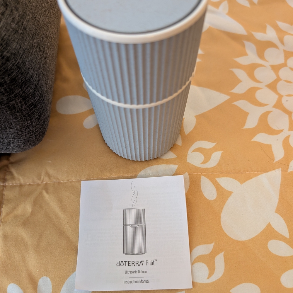 doTERRA Pilot Ultrasonic Diffuser in Light Blue
